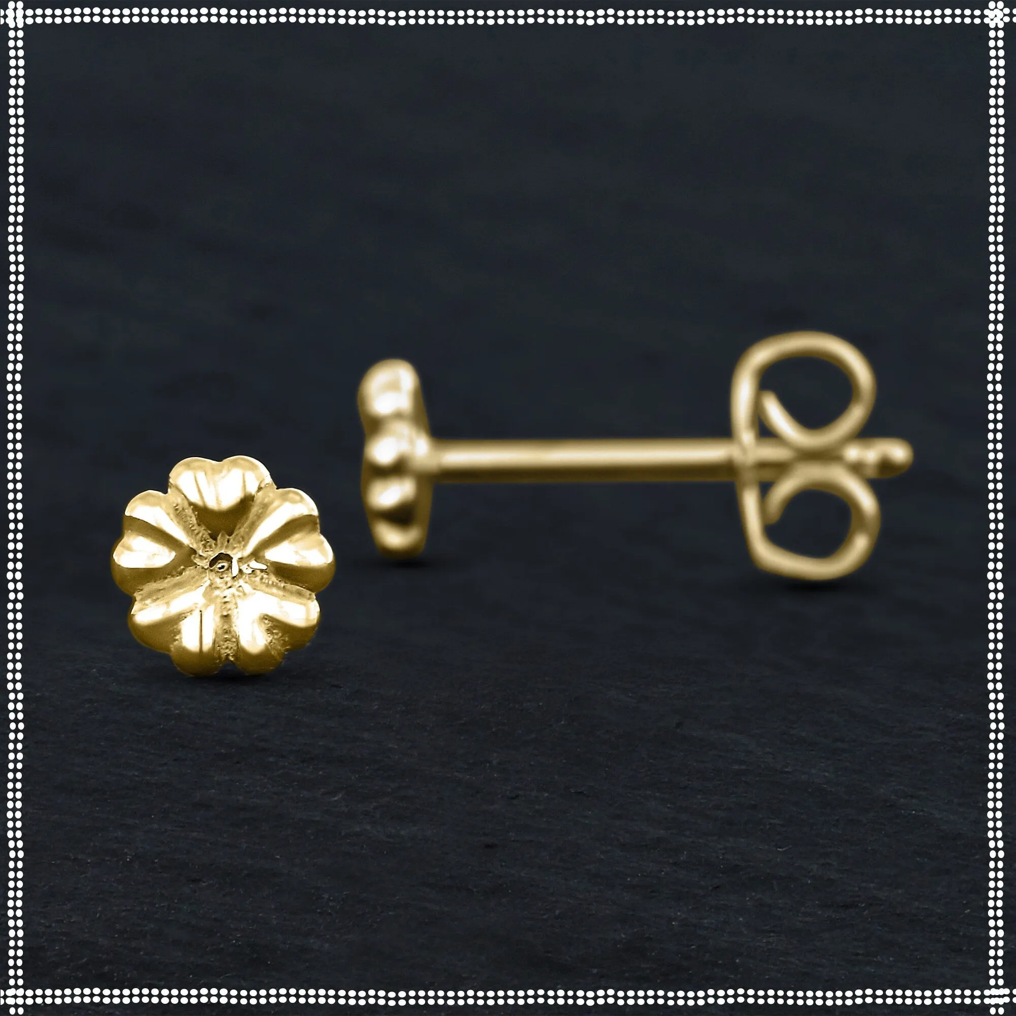 14k Gold Earrings Studs | Queen Of Hearts