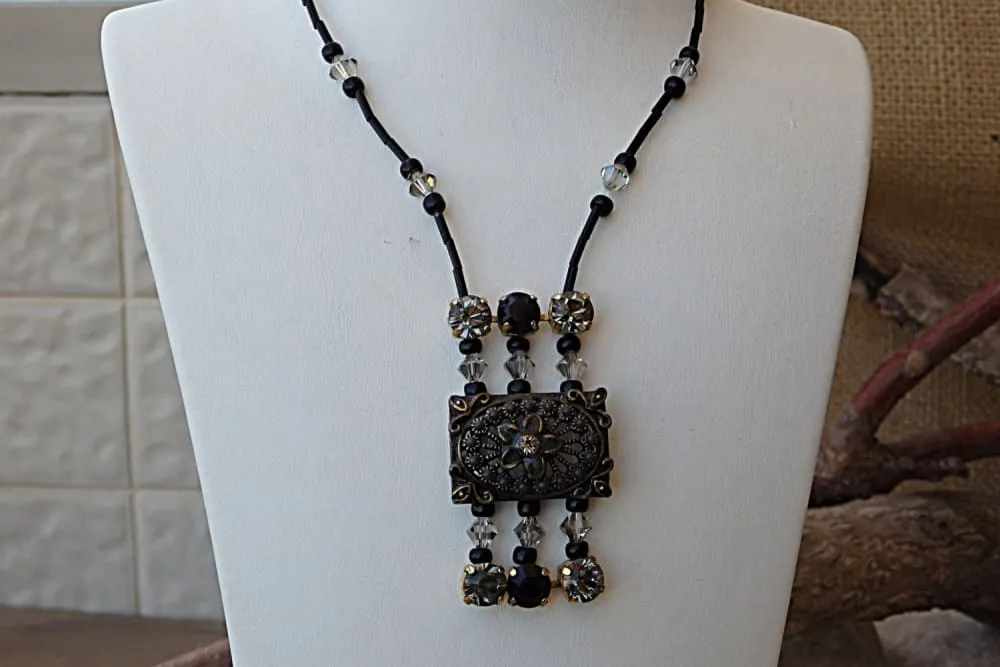 Black gray necklace