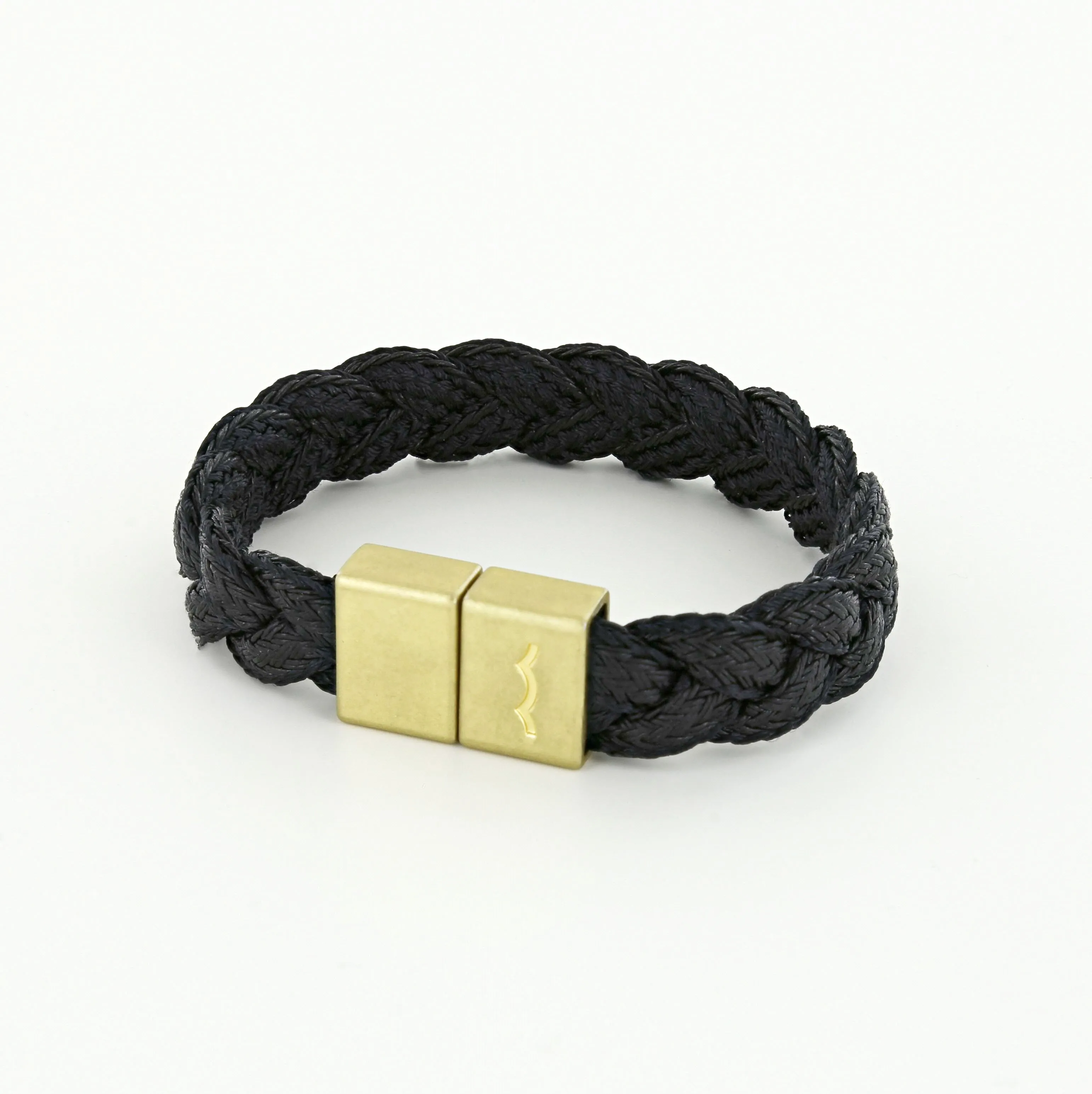 League Bracelet with Braid and Magnetic Clasp in Brass