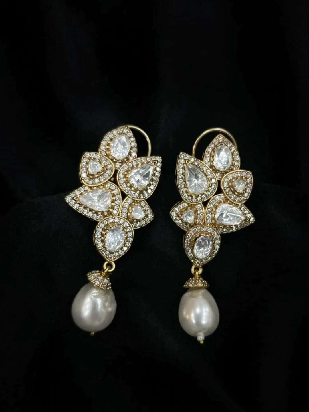 Moissanite Big Pearl Hanging Earring