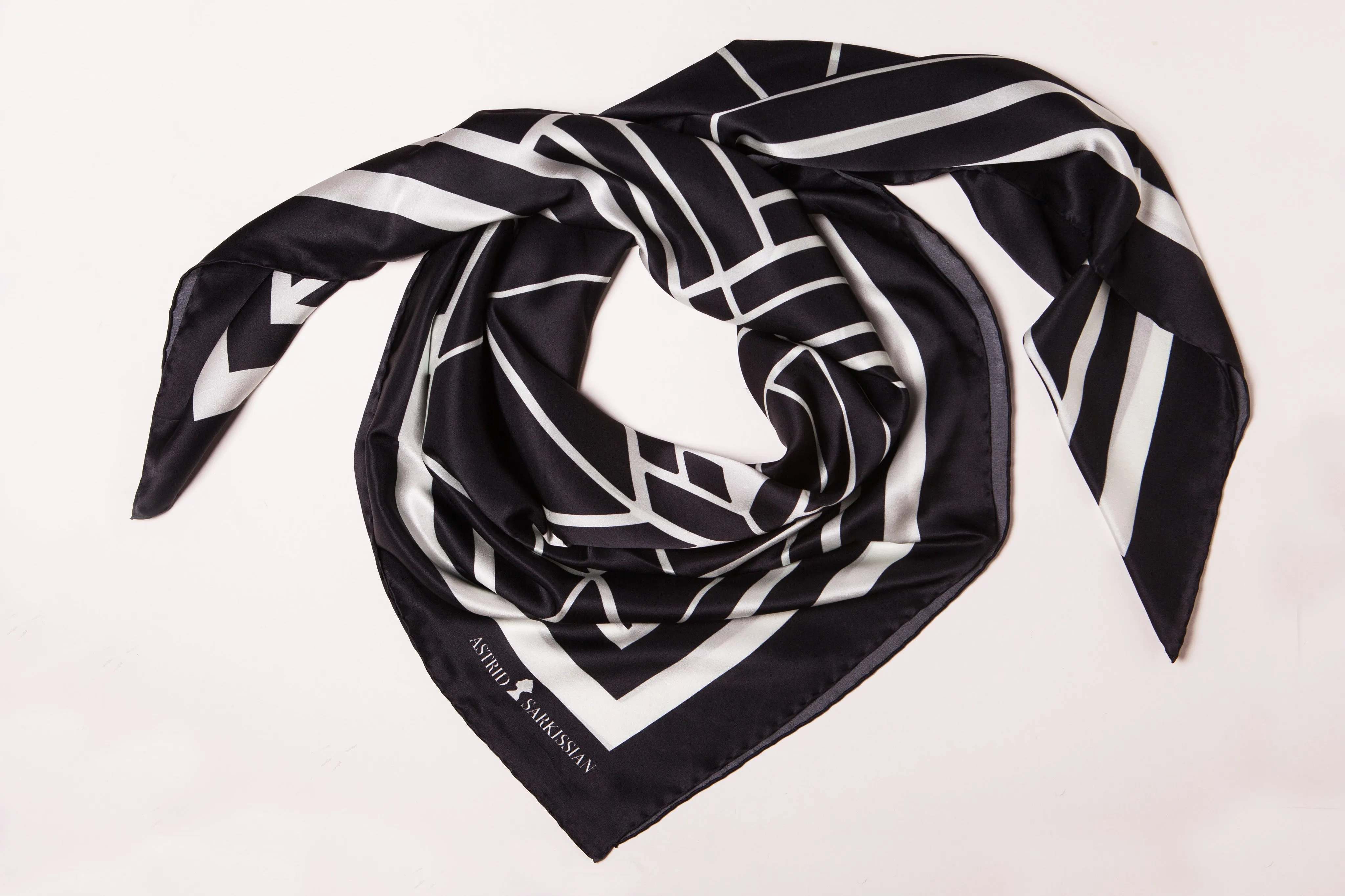 Moisson Black & White Silk Scarf