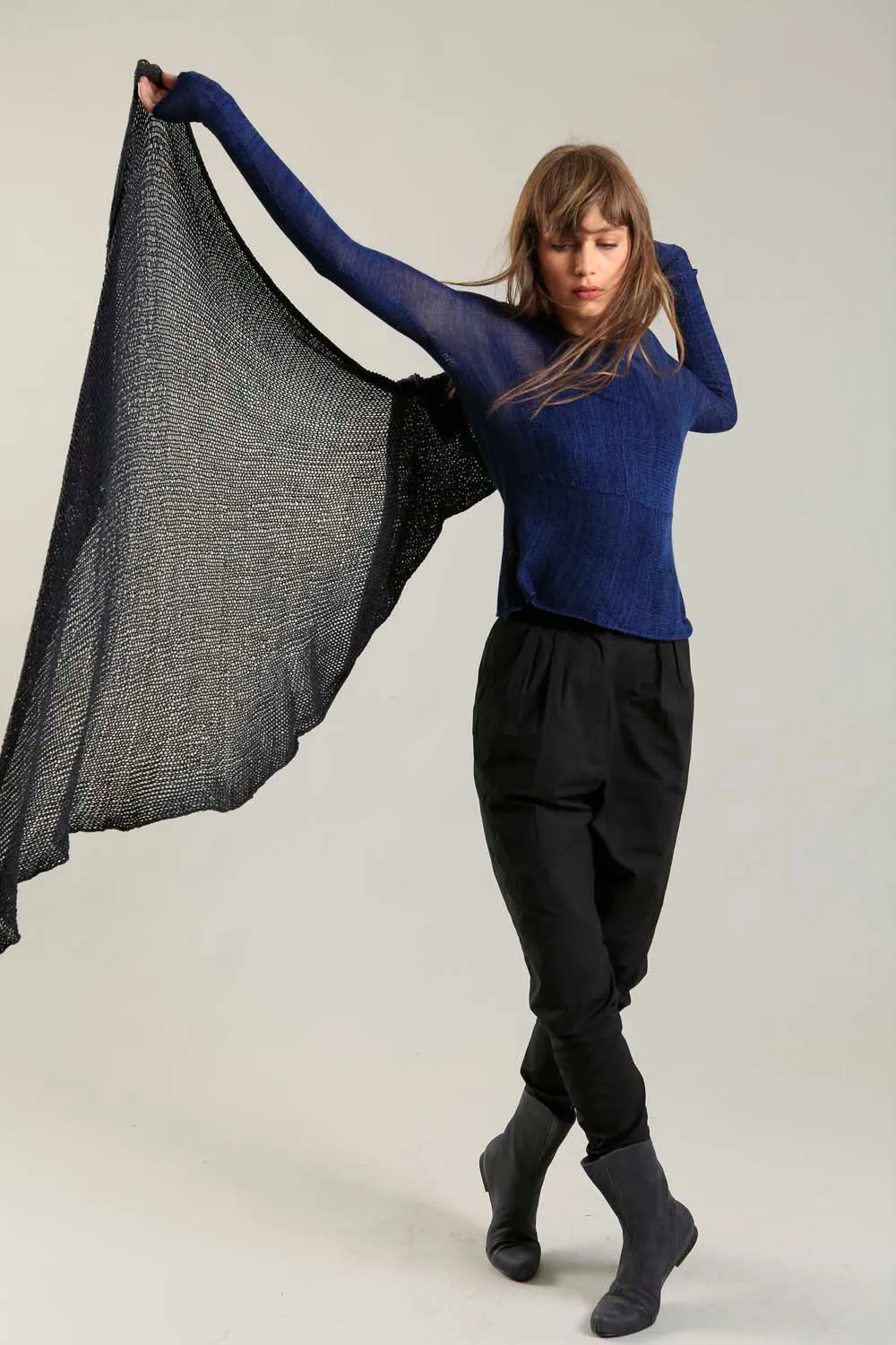 Open knit Cotton & Bamboo Prevo Scarf - Charcoal